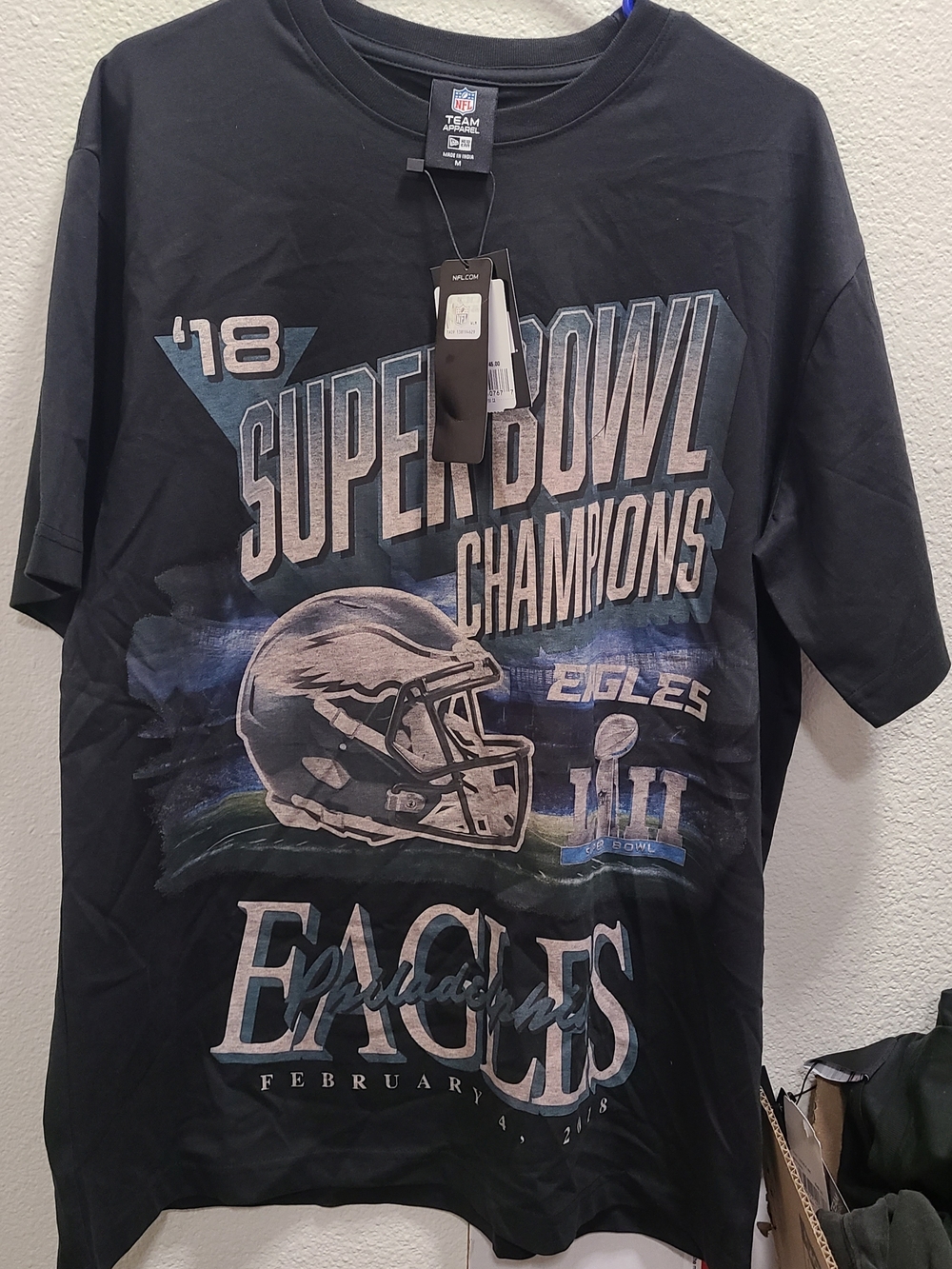 New Era Black Philadelphia Eagles Super Bowl Champions Graphic Tee